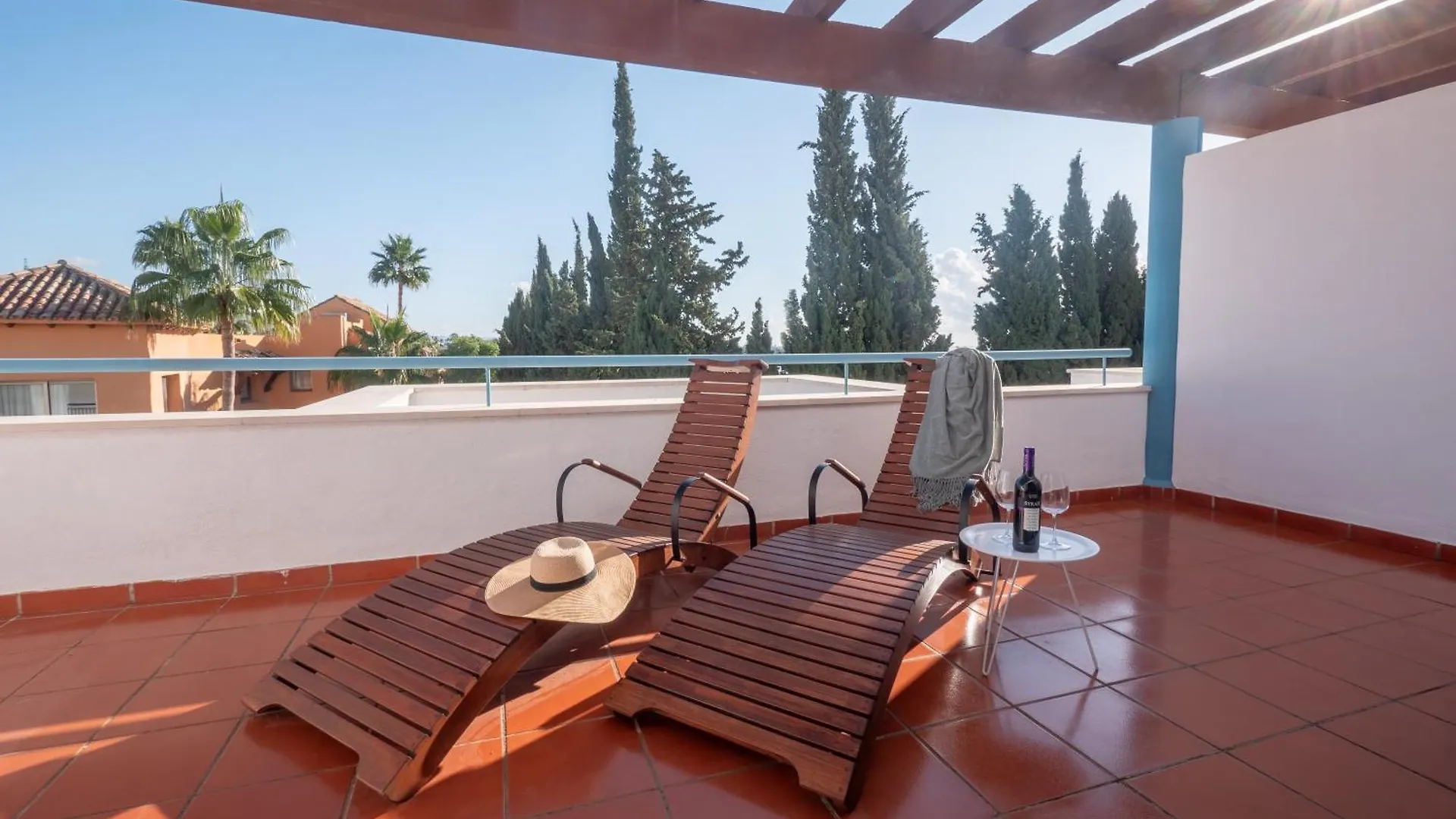 Holiday home Family Fairways I Spacious 4-Bedroom Townhouse Near Beach & Golf, Estepona Spain